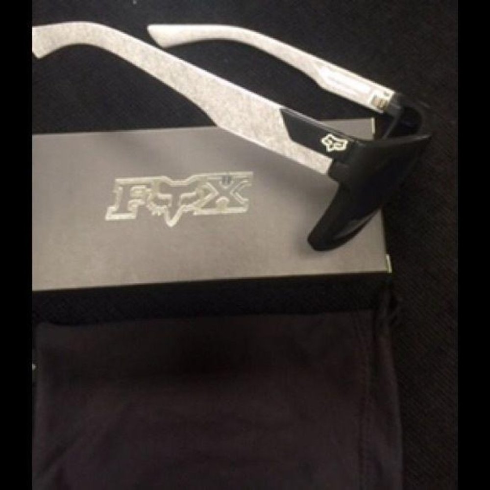 TWO PAIR BUNDLE   New Fox Racing Sunglasses